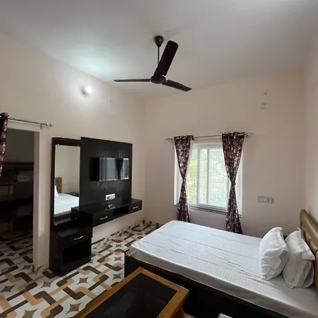 Suryavansham Guest House Ayodhya Exterior photo