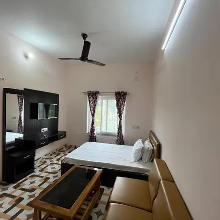 Suryavansham Guest House Ayodhya Exterior photo