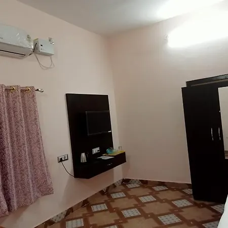 Suryavansham Guest House Ayodhya Exterior photo